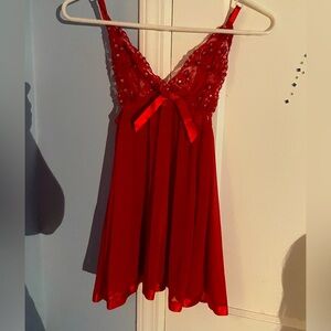 New without tags ..red sexy sleeper lingerie size s/m
